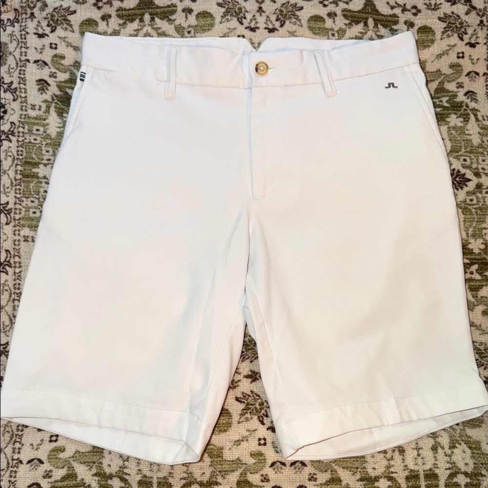 J.Lindeberg White Golf Shorts